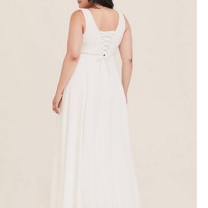 Dress Wedding Special Occasion Formal Sequin Gown White Ivory TORRID 1X 16W Dress Wedding Special Occasion Formal Sequin Gown White Ivory TORRID 1X 16W